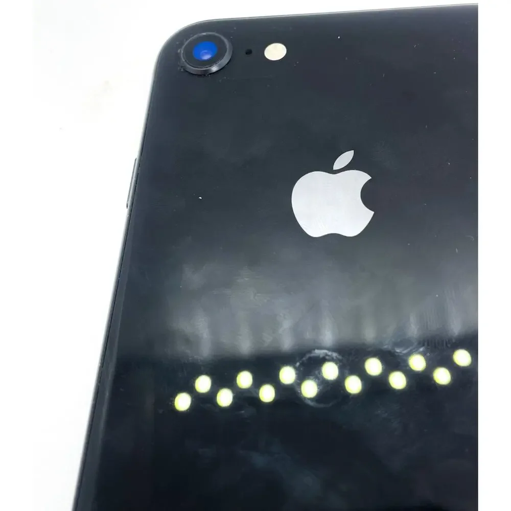 Apple iPhone 8 - 64 GB - Space Gray (Unlocked)